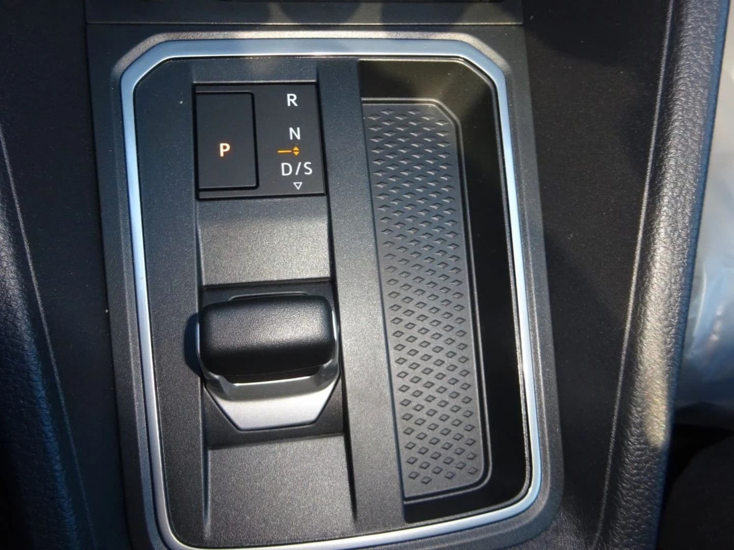 Ford Grand Tourneo Connect Active Stndhz AHK Navi S&G — 4