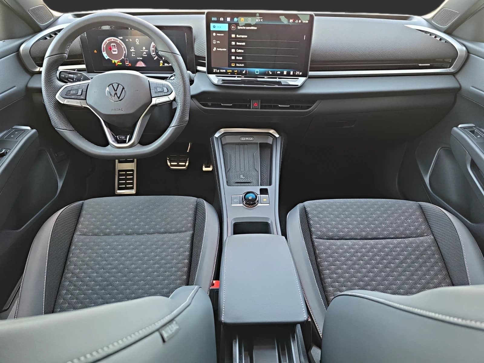 Volkswagen T-Roc R-Line 1.5 eTSI aAHK/Easy Open/Winterp. — 10