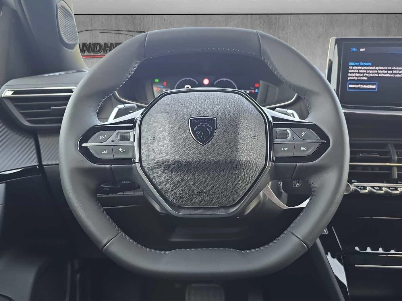 Peugeot 2008 Allure // ACC/Kamera 360°/LED/SHZ — 4