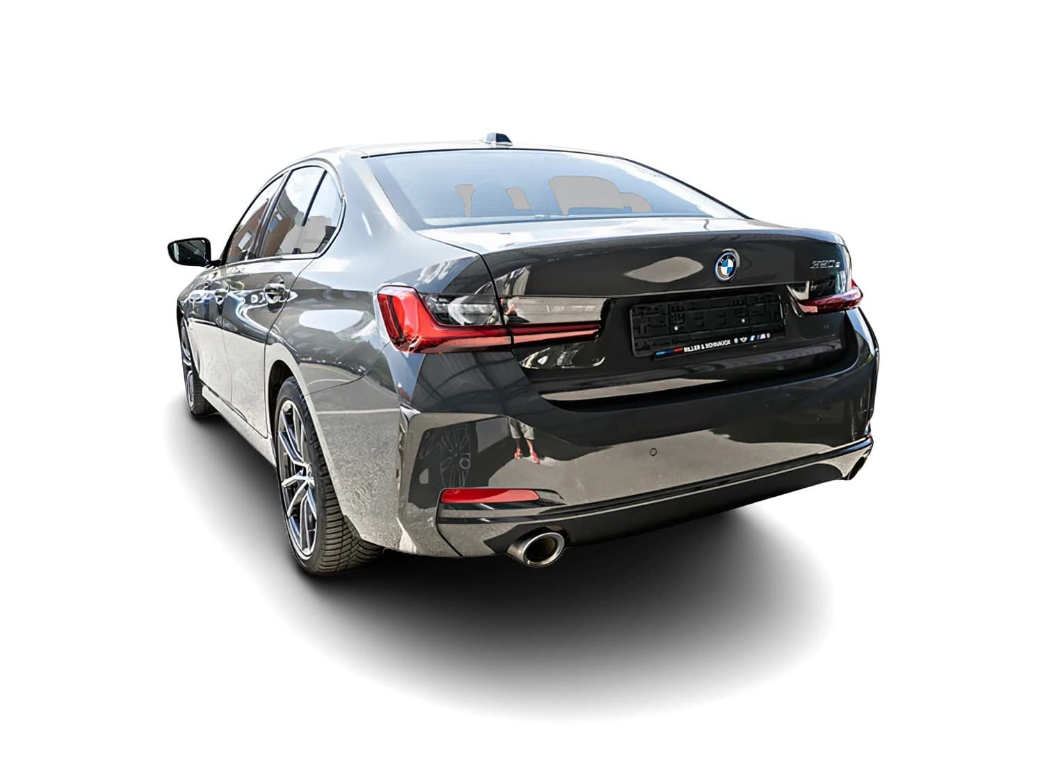 BMW 320 320e — 4