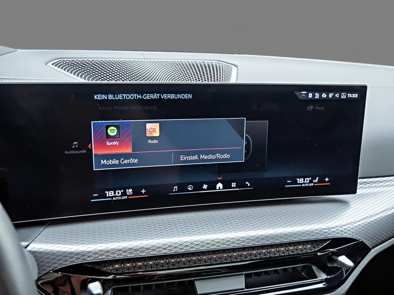 BMW M340 M340d Touring xDrive — 3