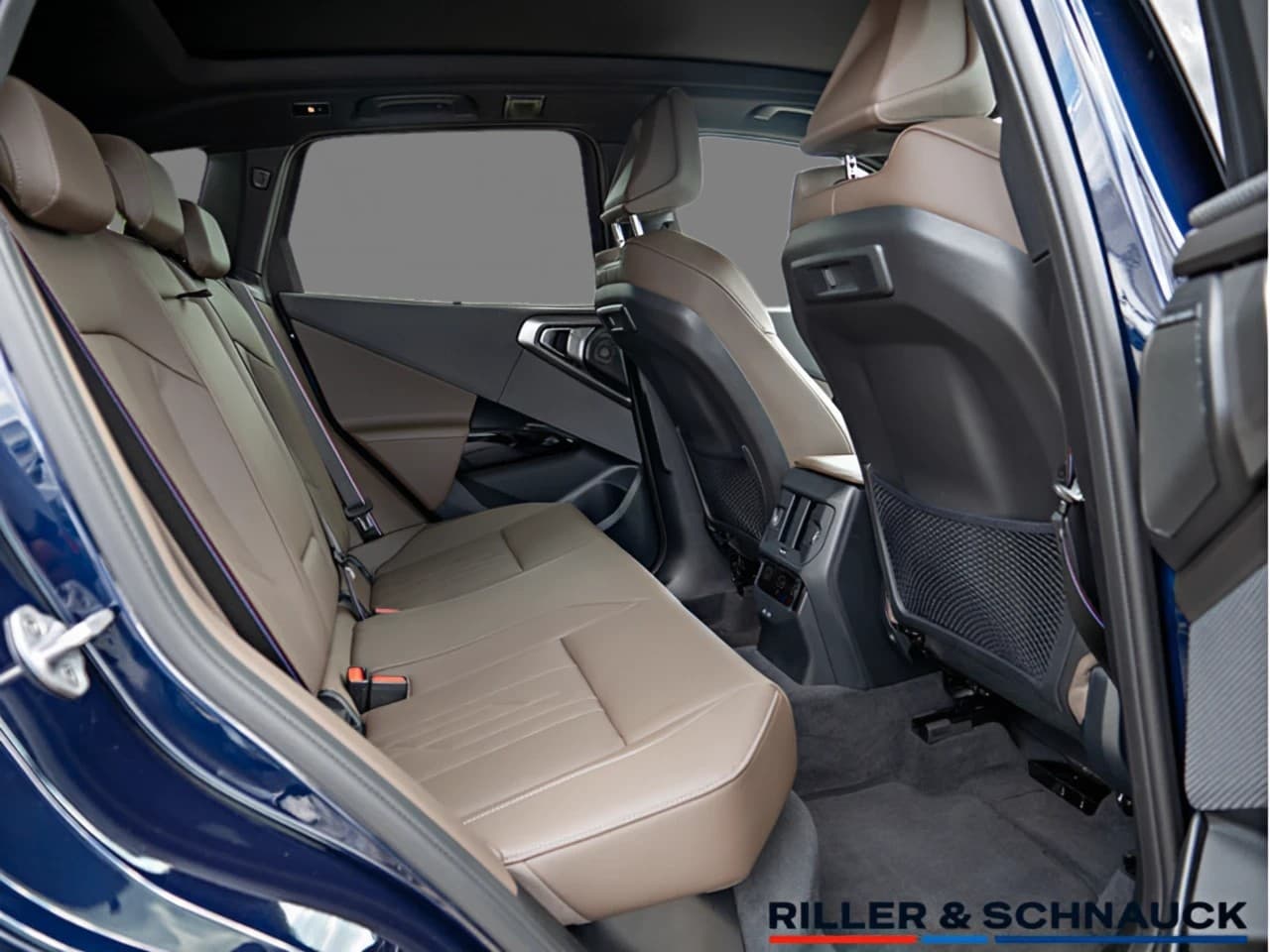 BMW X3 X3 30e xDrive M-Sport Pro — 6