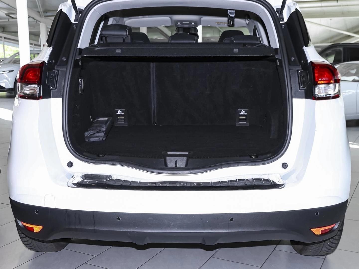 Renault Scenic TCe 140 INTENS LED NAVI 20ZOLL PDC KLIMA — 6