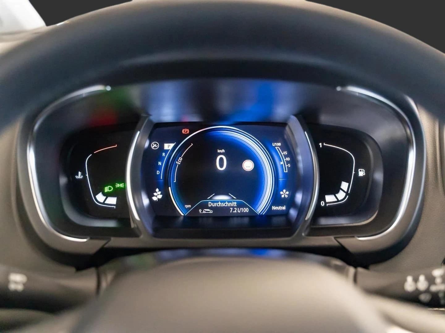 Renault Scenic TCe 140 Techno EDC Kamera LED AHK — 12