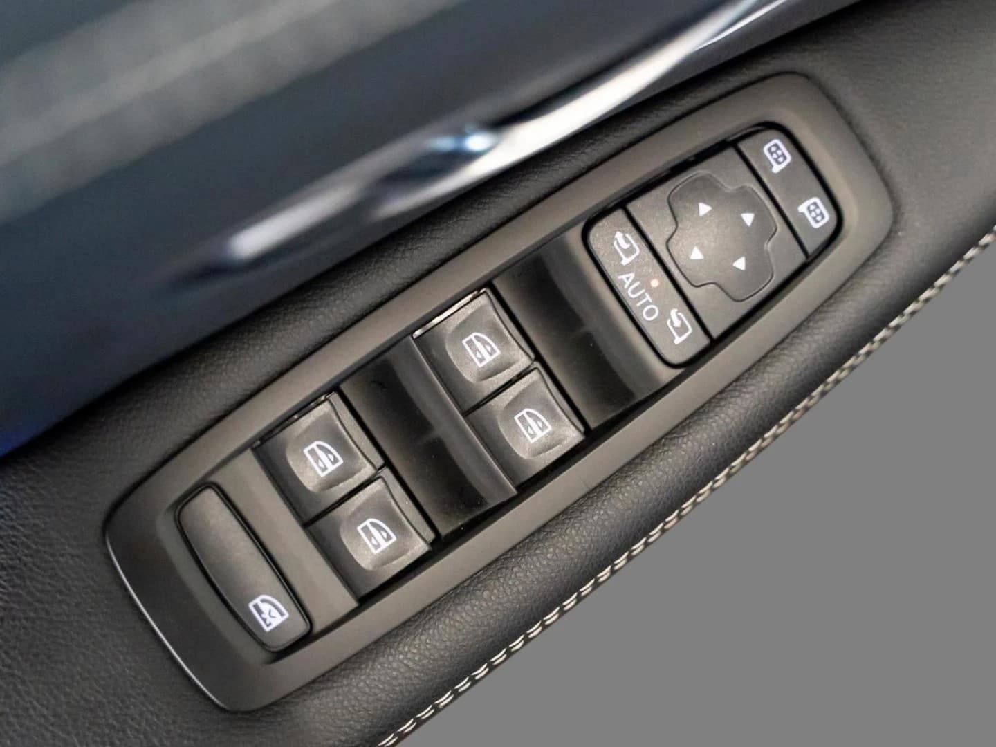 Renault Scenic TCe 140 Techno EDC Kamera LED AHK — 13