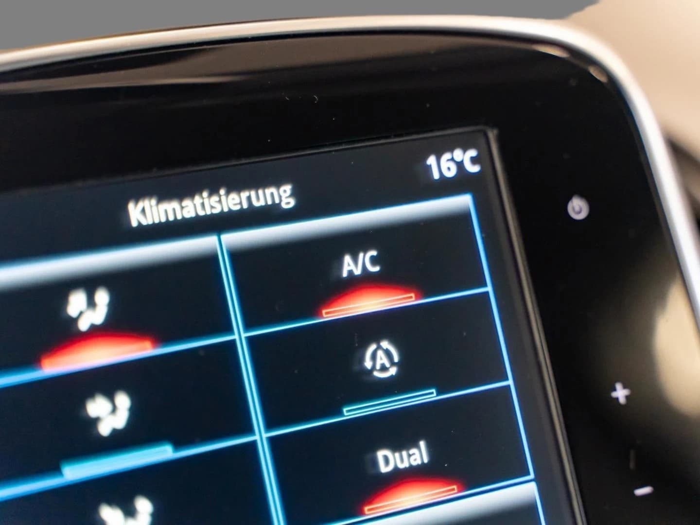 Renault Scenic TCe 140 Techno EDC Kamera LED AHK — 14
