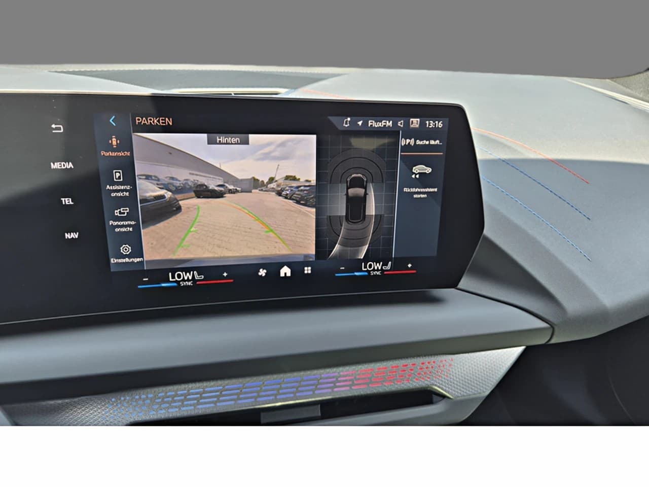 BMW 120 120i M-Sport — 8