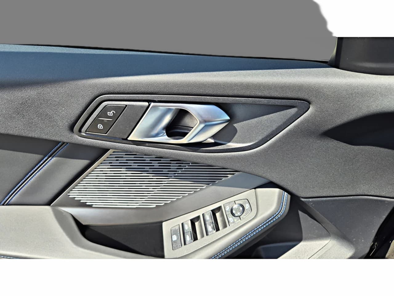 BMW 120 120i M-Sport — 9