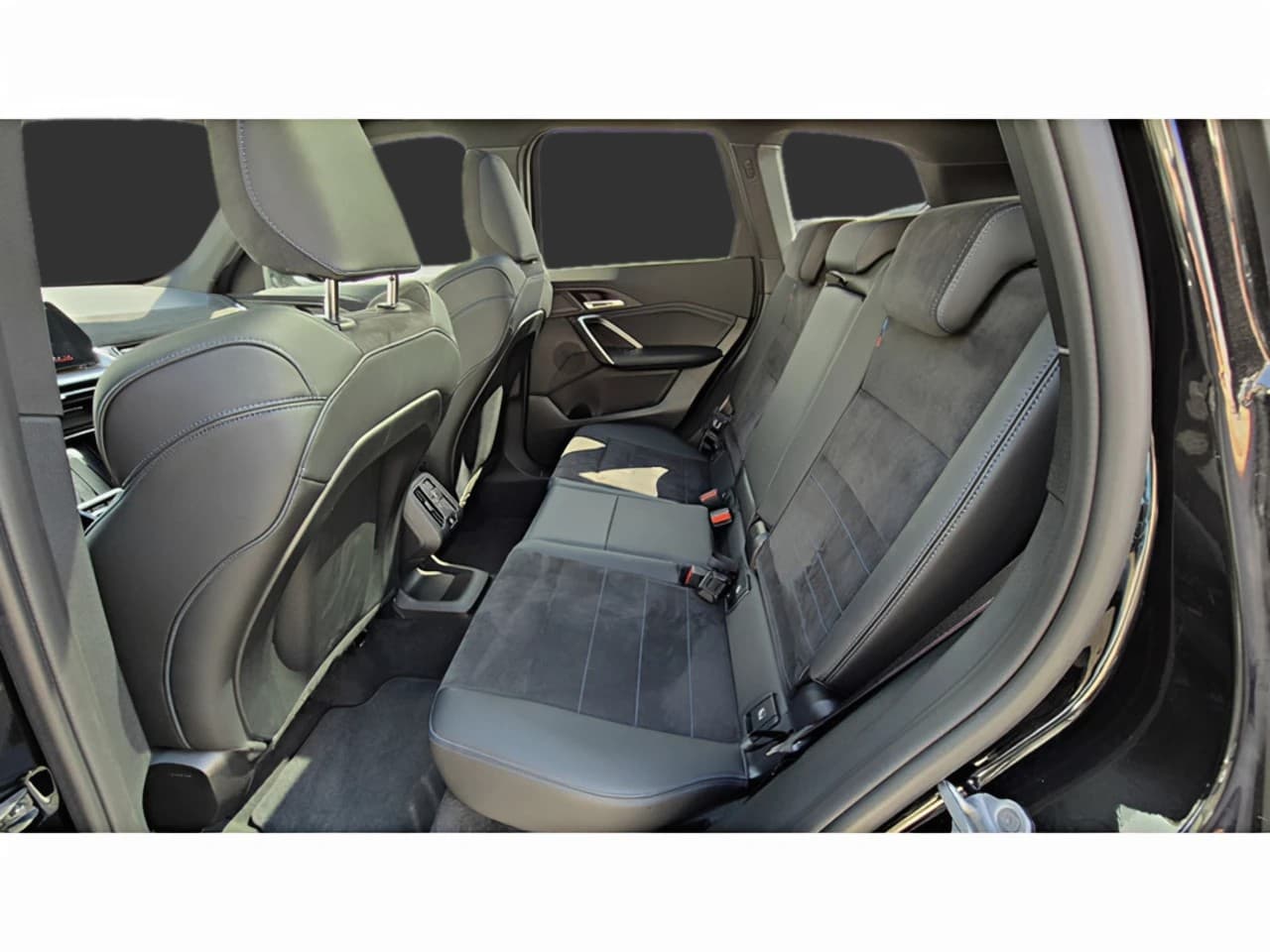 BMW X1 X1 sDrive 18i M Sport Pro — 8