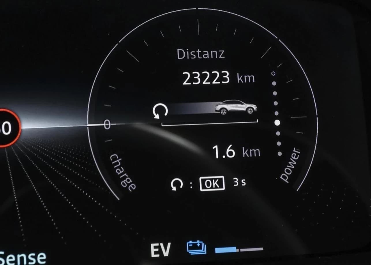 Renault Arkana TECHNO E-Tech 145 PDC NAVI 360° — 14