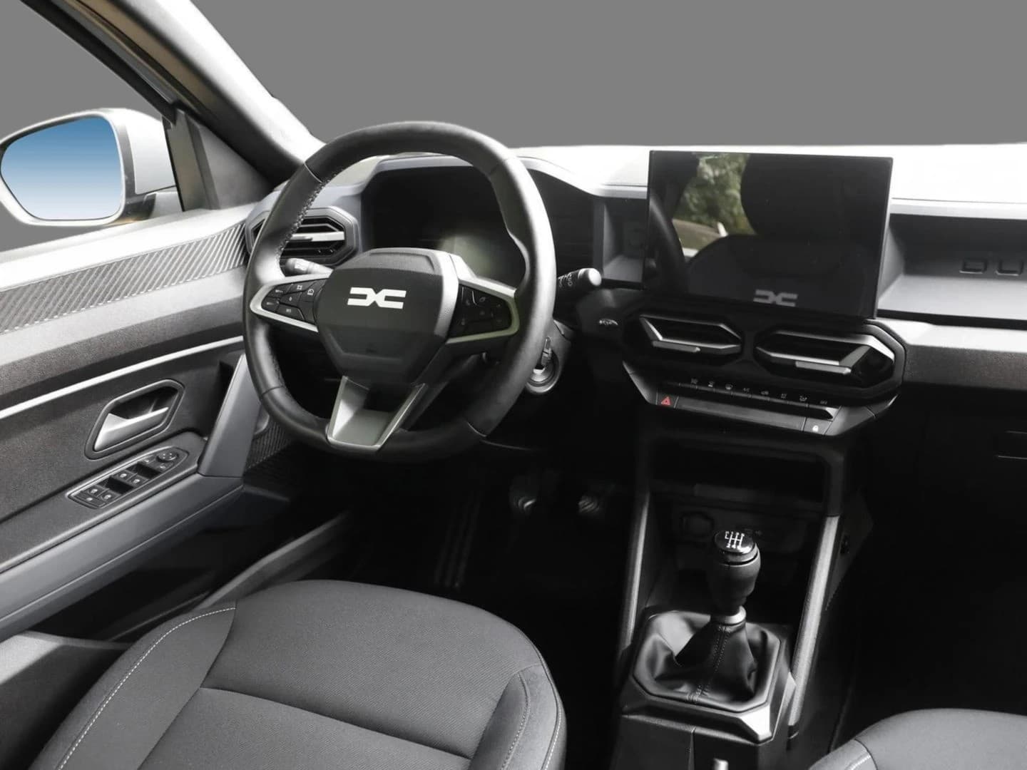 Dacia Duster III 1.2 TCe 130 Expression NAVI Allwetter — 5