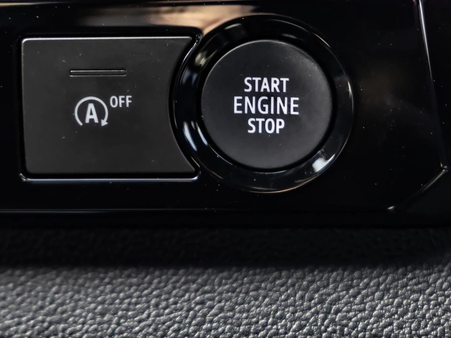Renault Austral TCe 160 Mild-Hybrid NAVI SHZ — 17