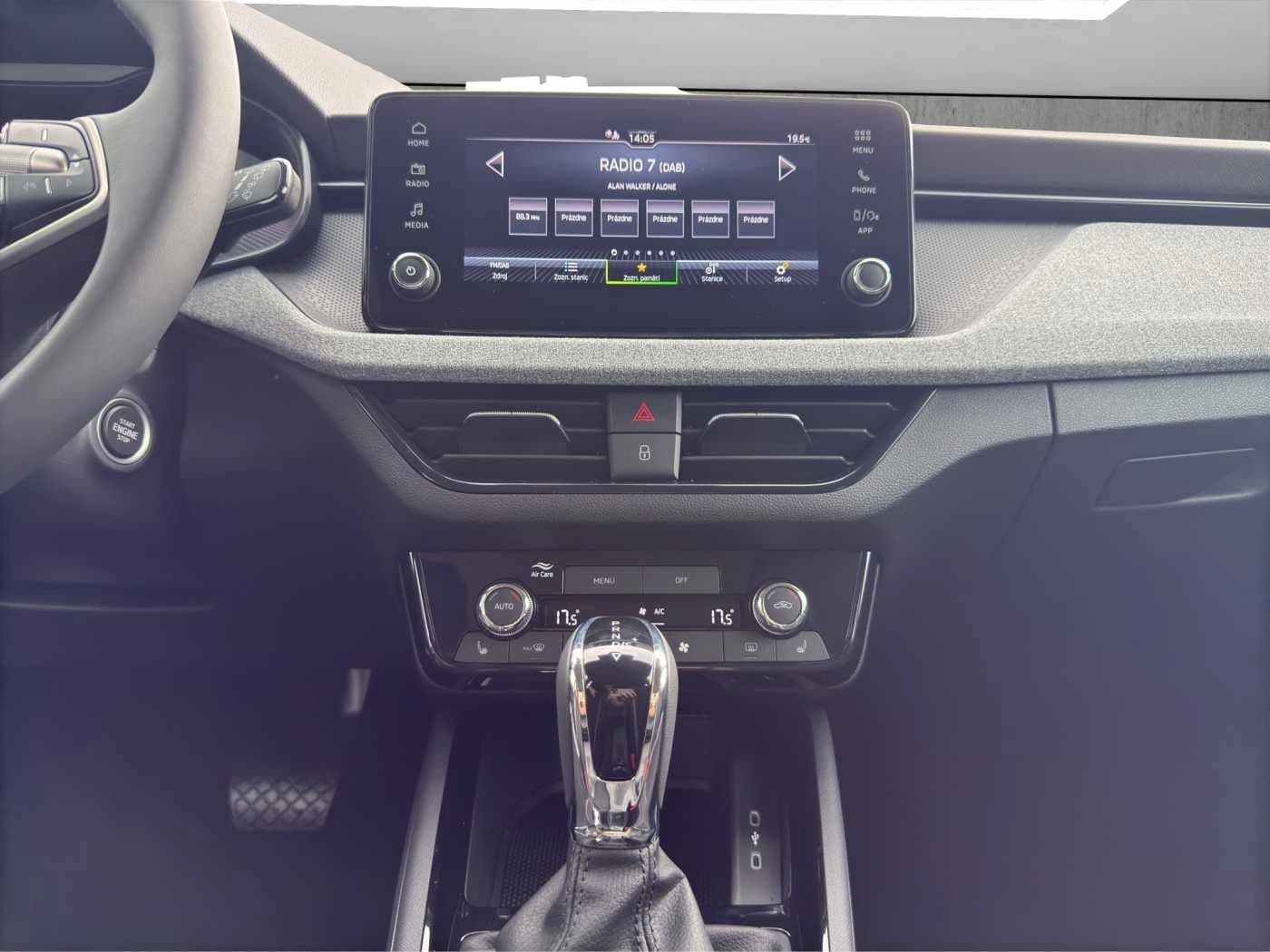 Skoda Kamiq 1.0 TSI Selection //Einparkhilfe/Sitzheizung/ LED — 6