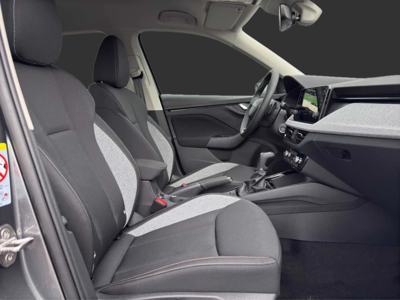 Skoda Kamiq 1.0 TSI Selection //Einparkhilfe/Sitzheizung/ LED — 9