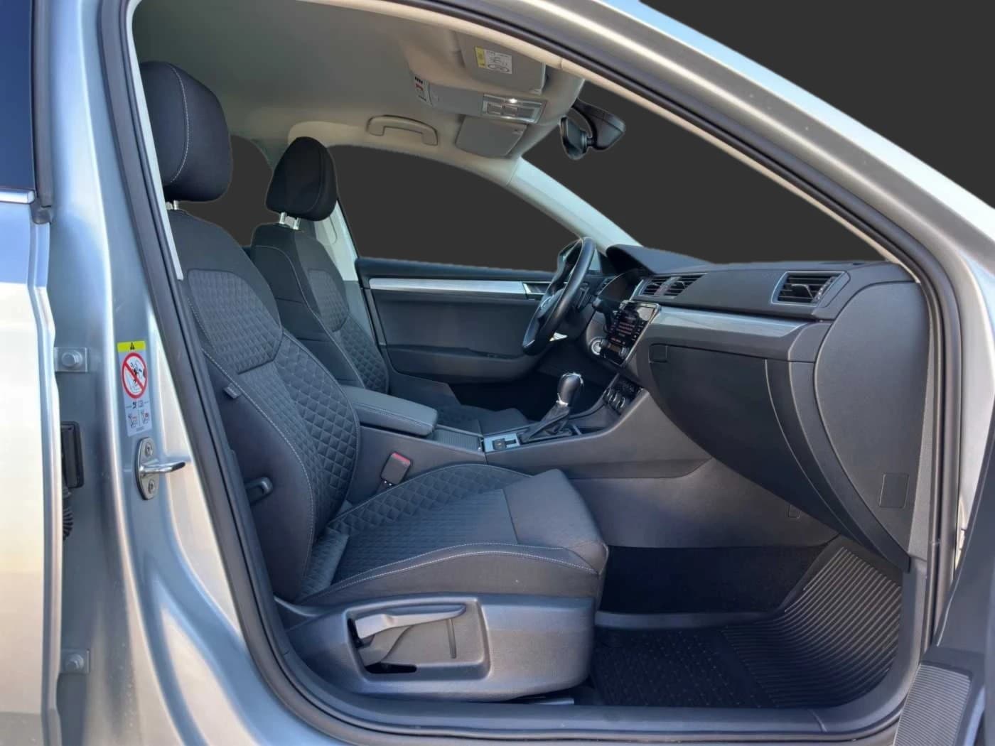 Skoda Superb 1.5 TSI Ambition //Kamera/Navi/Sitzheizung — 9