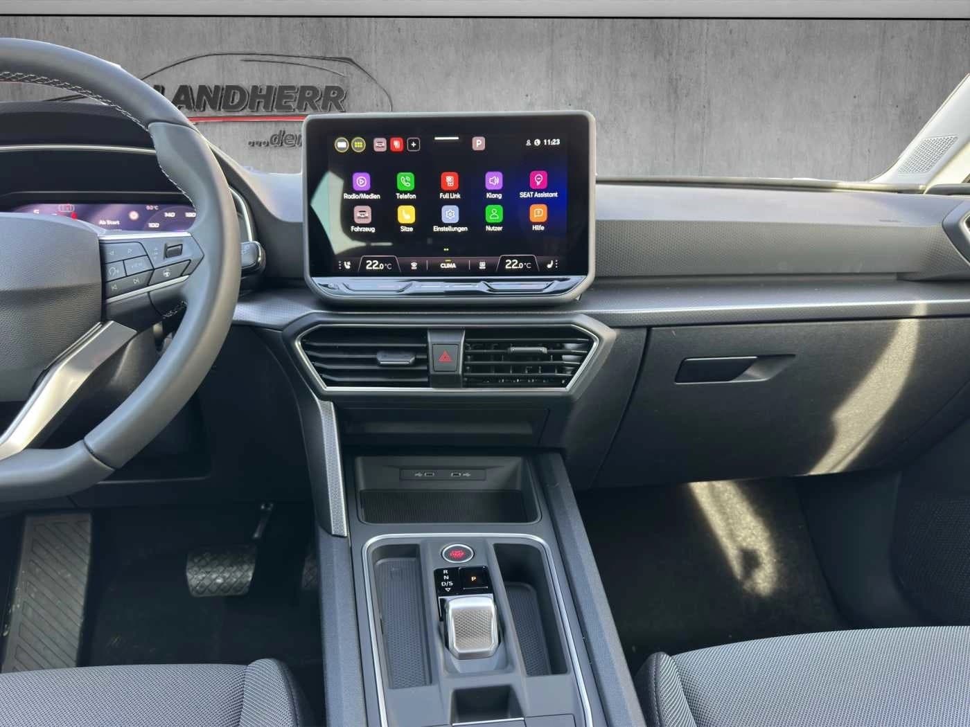 Seat Leon Style 1.5 eTSI // ACC/Sitzheizung/Lenkradheizung — 6
