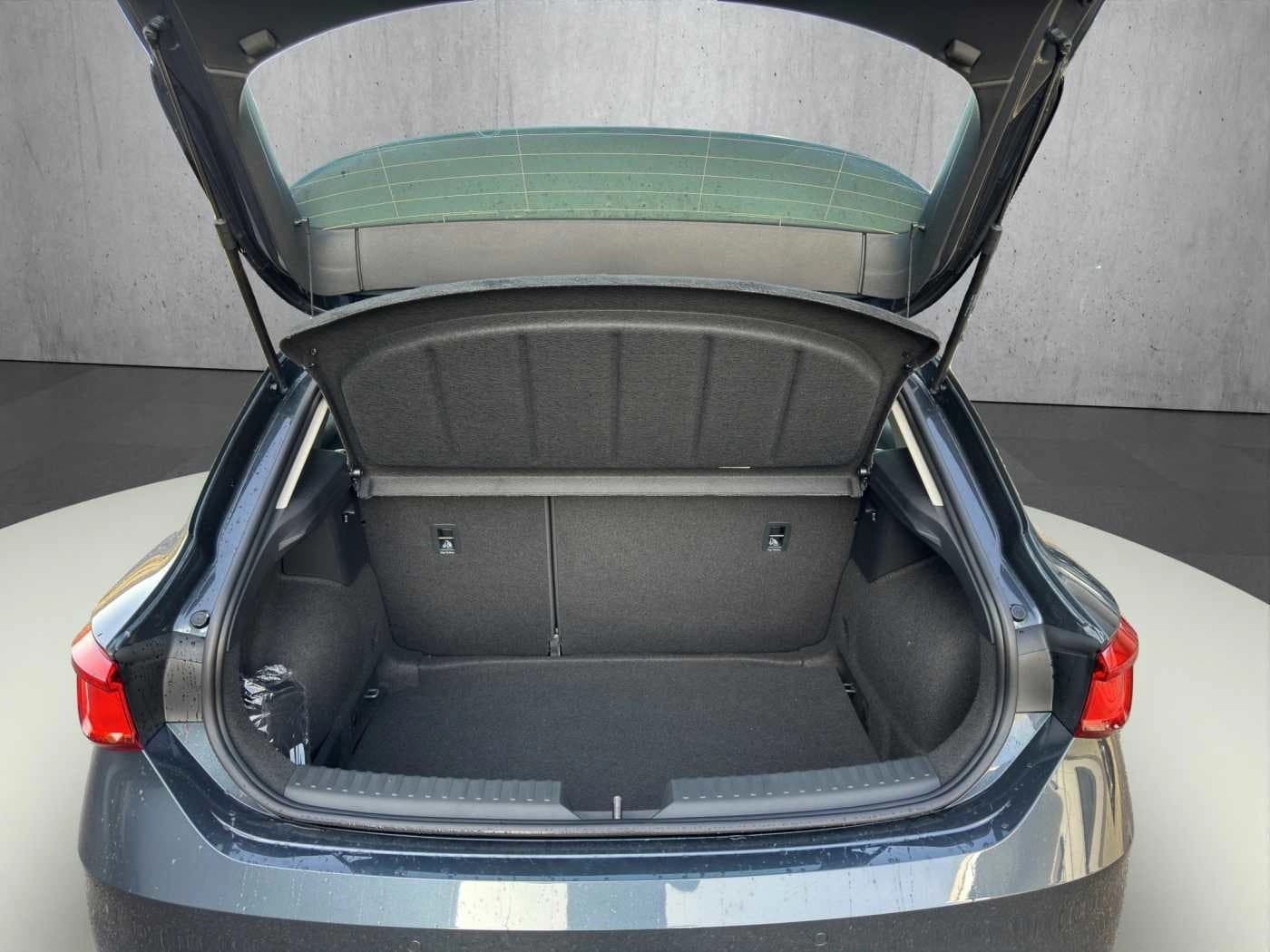 Seat Leon Style 1.5 eTSI // ACC/Sitzheizung/Lenkradheizung — 14