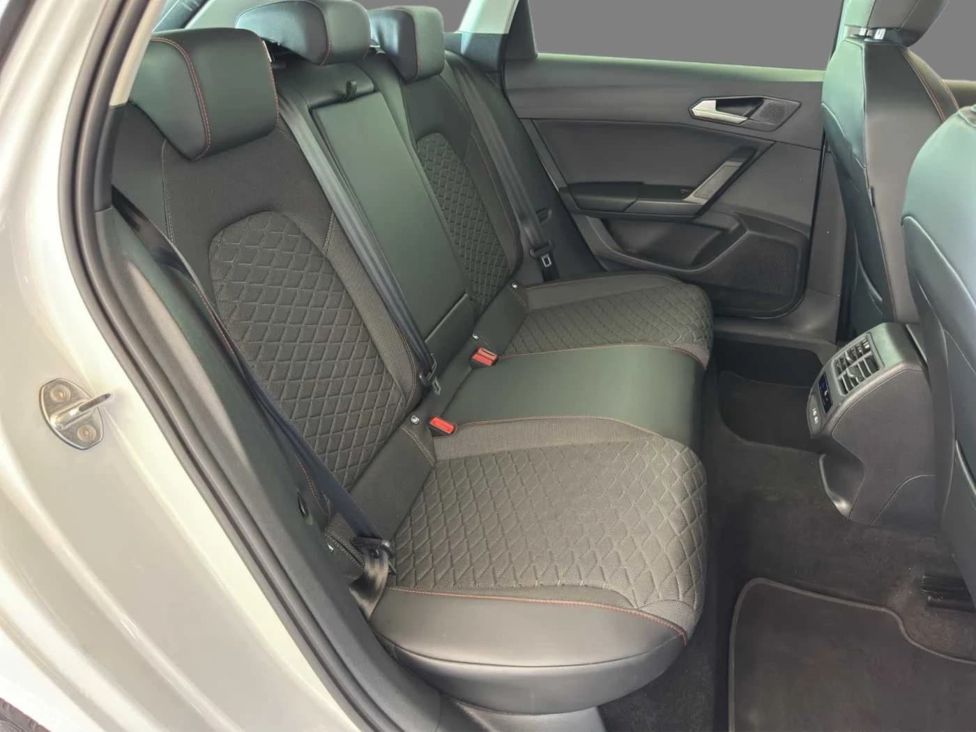 Seat Leon ST FR 1.5 eTSI // 5 Jahre Garantie /LED/Navi /Winterpaket — 15