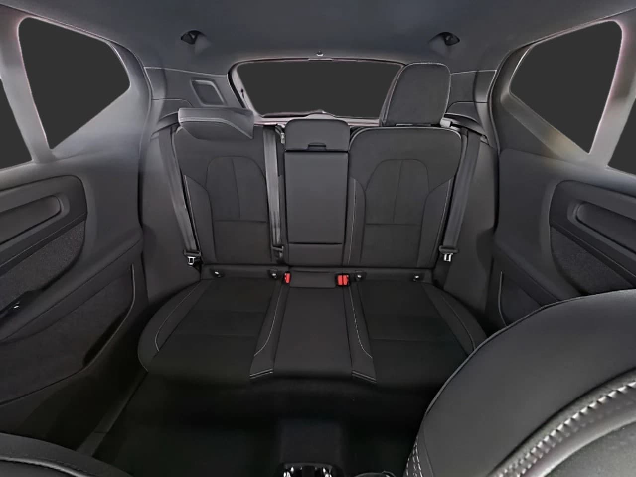 Volvo XC40 B3 Ultra Black Edition StandHZG Digitales Cockpit — 7