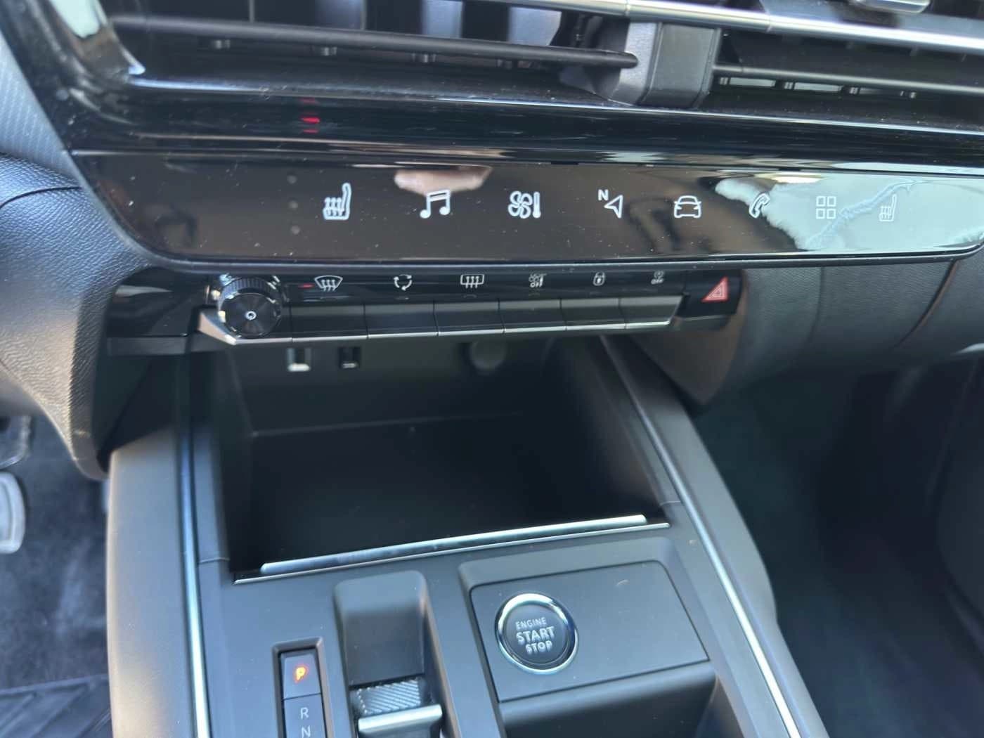 Citroen C5 Aircross Hybrid Plus //LED/Navi/Sitzheizung — 11