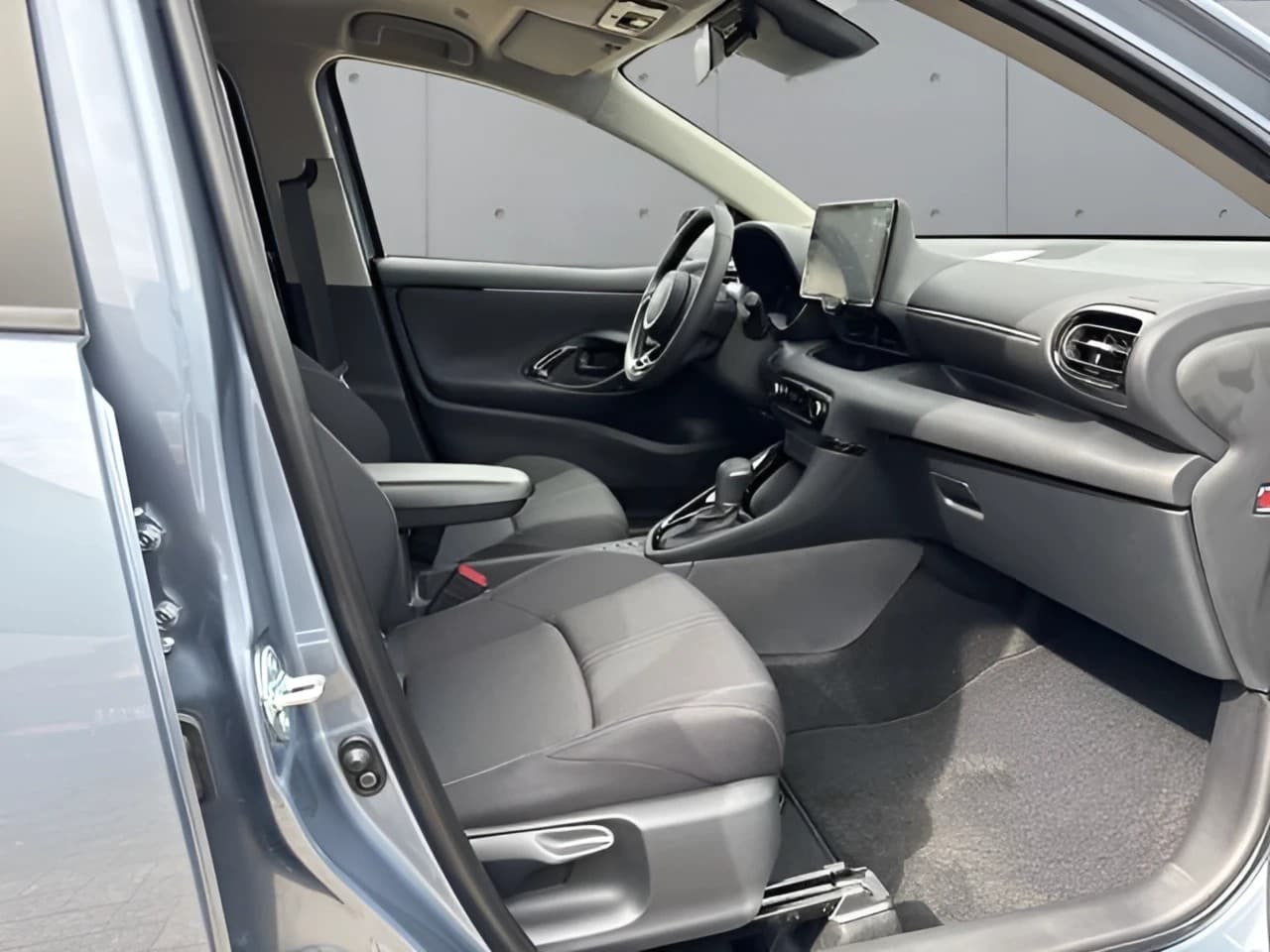 Toyota Yaris Hybrid 116 1.5 VVT-i Teamplayer — 9