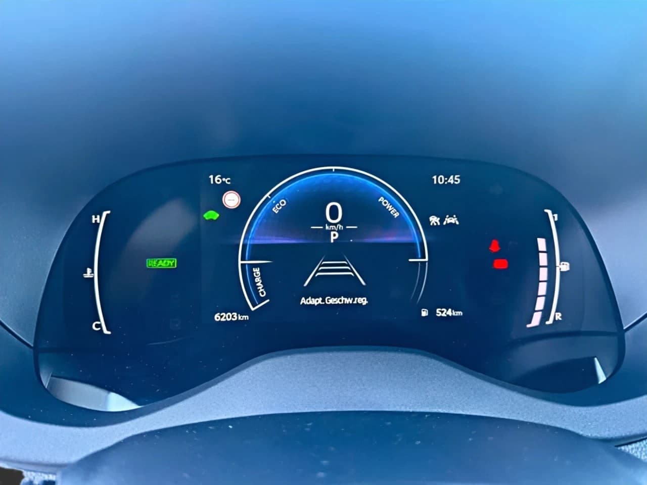Toyota Yaris Hybrid Teamplayer **JAHRESWAGEN** — 13