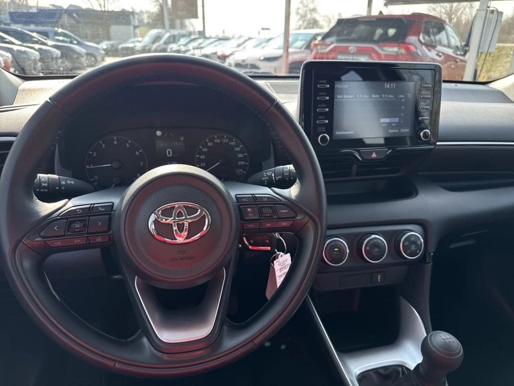Toyota Yaris 1.0 VVT-i Comfort Rückfahrkamera HAC — 13