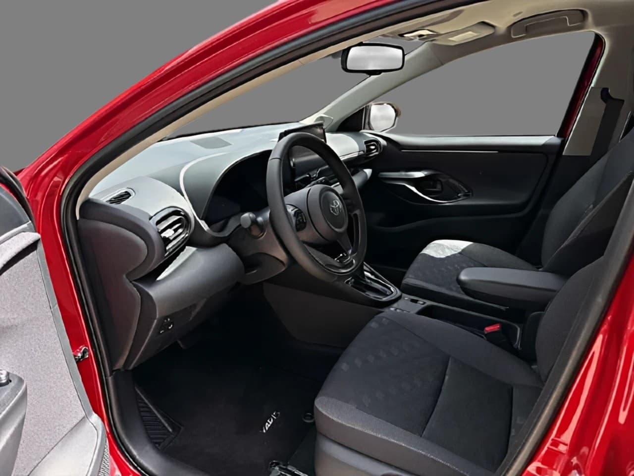 Toyota Yaris Hybrid Teamplayer — 8