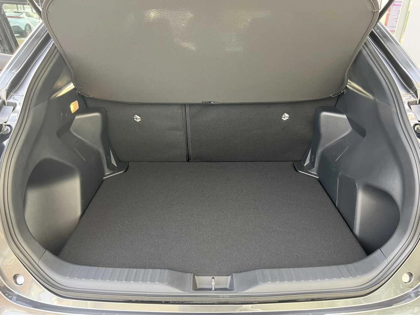 Toyota Yaris Cross Teamplayer - Technik — 10