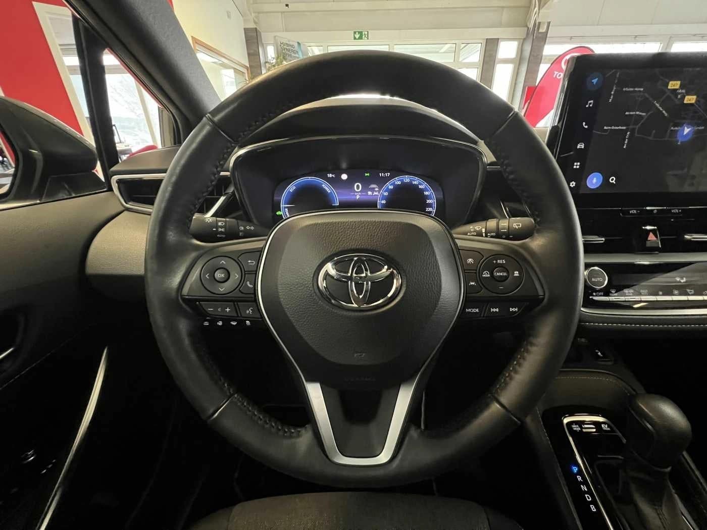 Toyota Corolla Touring Sports Team D — 12