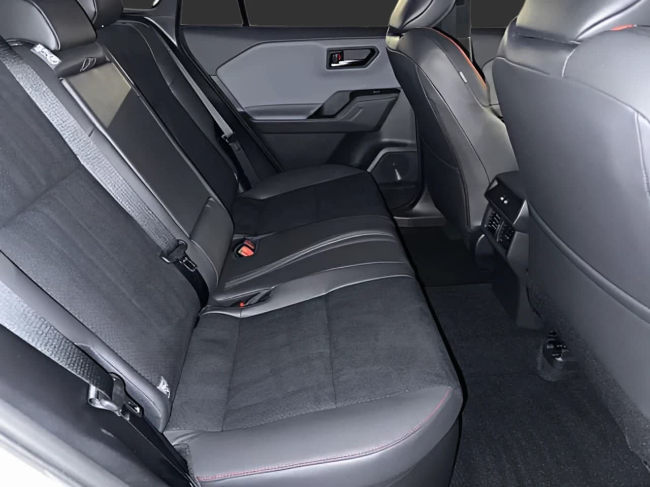 Toyota RAV 4 Hybrid 4x4 GR Sport MY2027,HUD,JBL,360°,ACC,sofort — 3