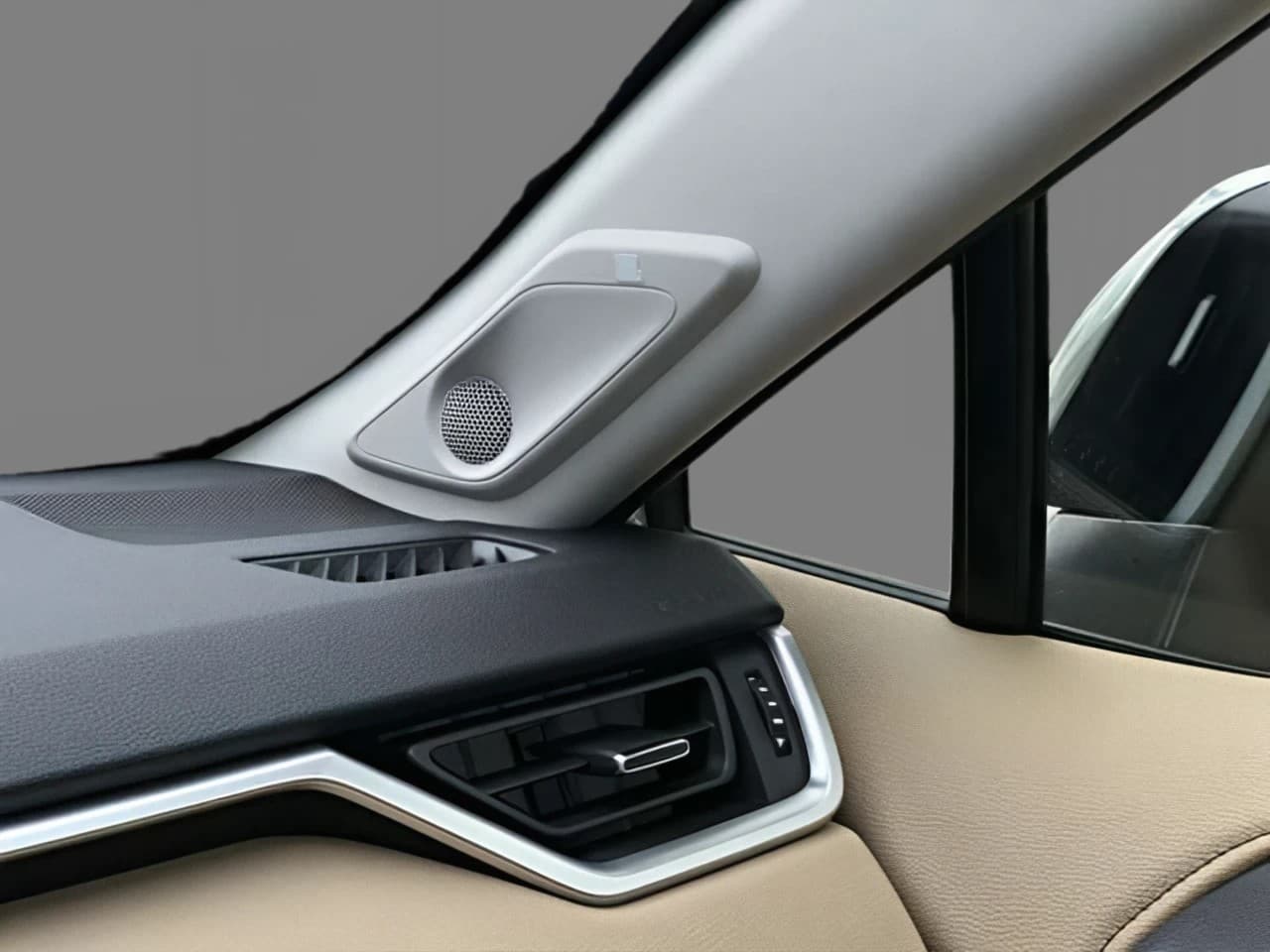 Toyota RAV 4 Hybrid 4x4 Lounge Pano,Leder,360°,JBL,AHK,ACC,Navi — 3