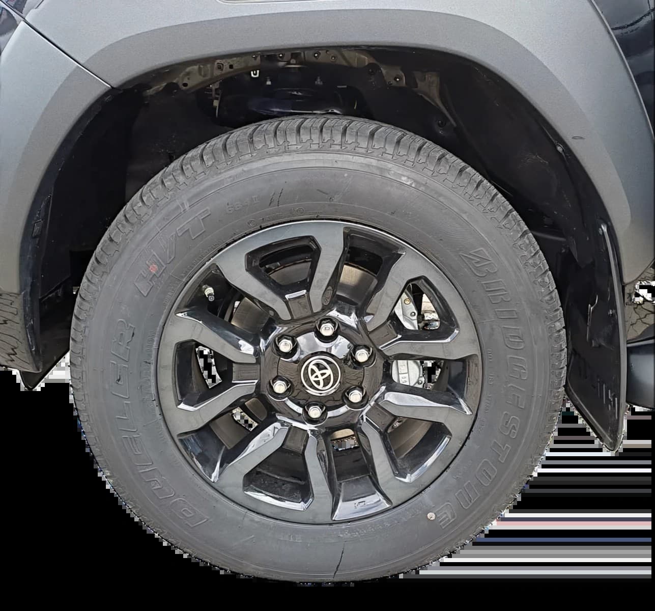 Toyota Hilux Invincible Double Cab 2.8 D-4D MildHybrid AUTOM./NAVI/KAMERA — 3