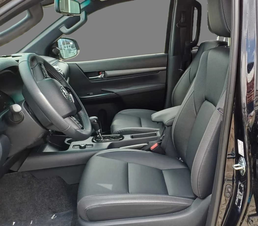 Toyota Hilux Invincible Double Cab 2.8 D-4D MildHybrid AUTOM./NAVI/KAMERA — 7