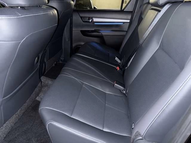 Toyota Hilux 2.8 Mild-Hybrid Double Cab Invincible Leder,sofort — 10