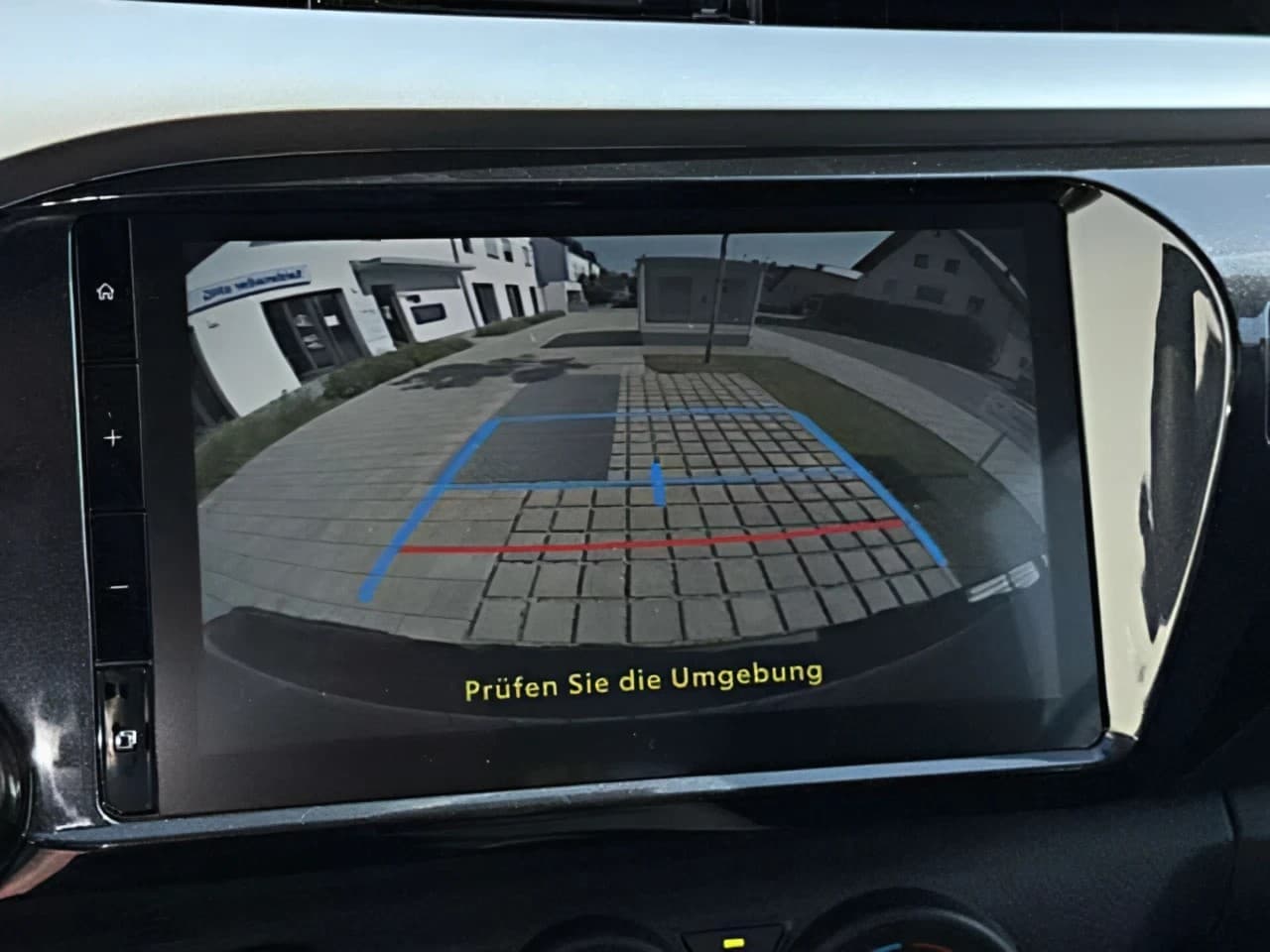 Toyota Hilux 2.4 Double Cab Duty Automatik,CarPlay,ACC,Kamera — 15