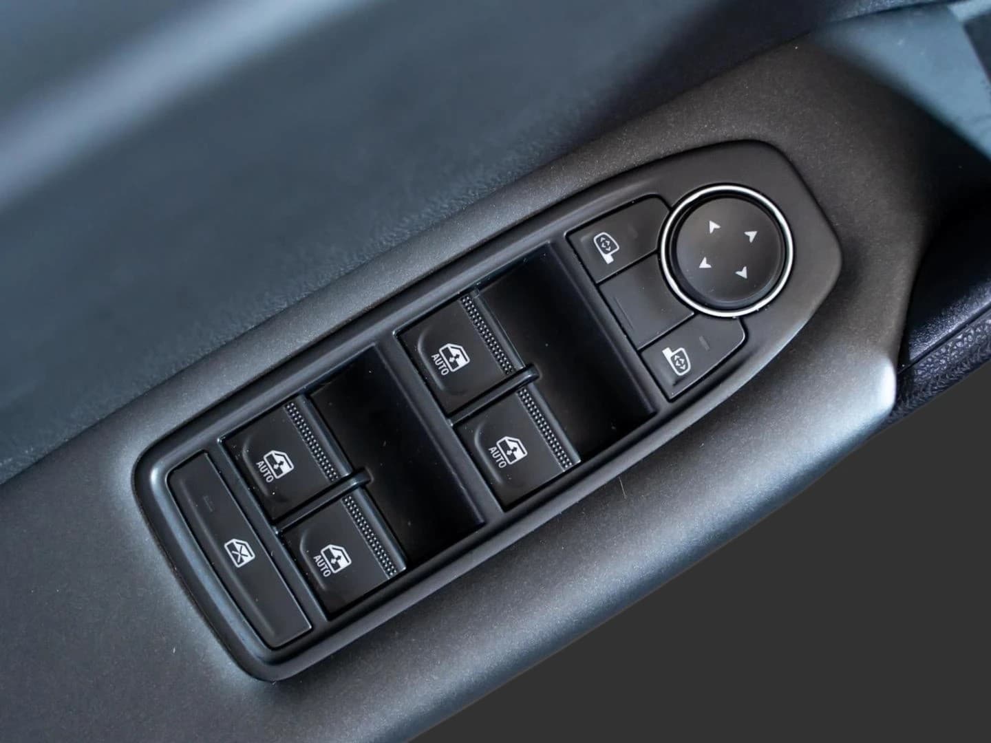 Renault Captur E-TECH Plug-in 160 Busines Klima Navi — 14