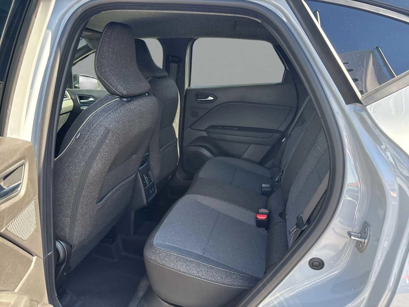 Renault Captur Techno FullHybrid160 PDCvo hi 360°Kamera SHZ GJR — 11