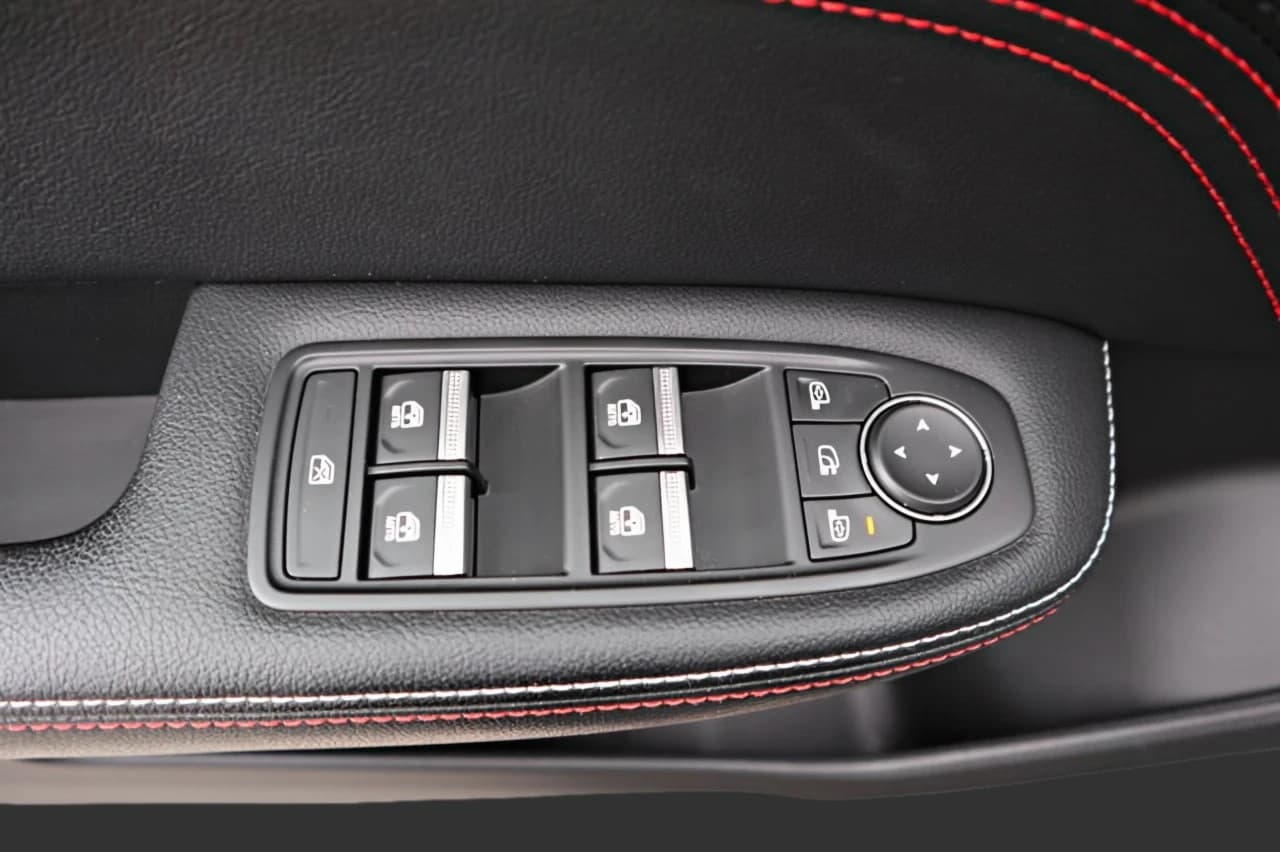 Renault Arkana 1.3 TCe 160 Mild-Hybrid R.S. Line Navi — 9