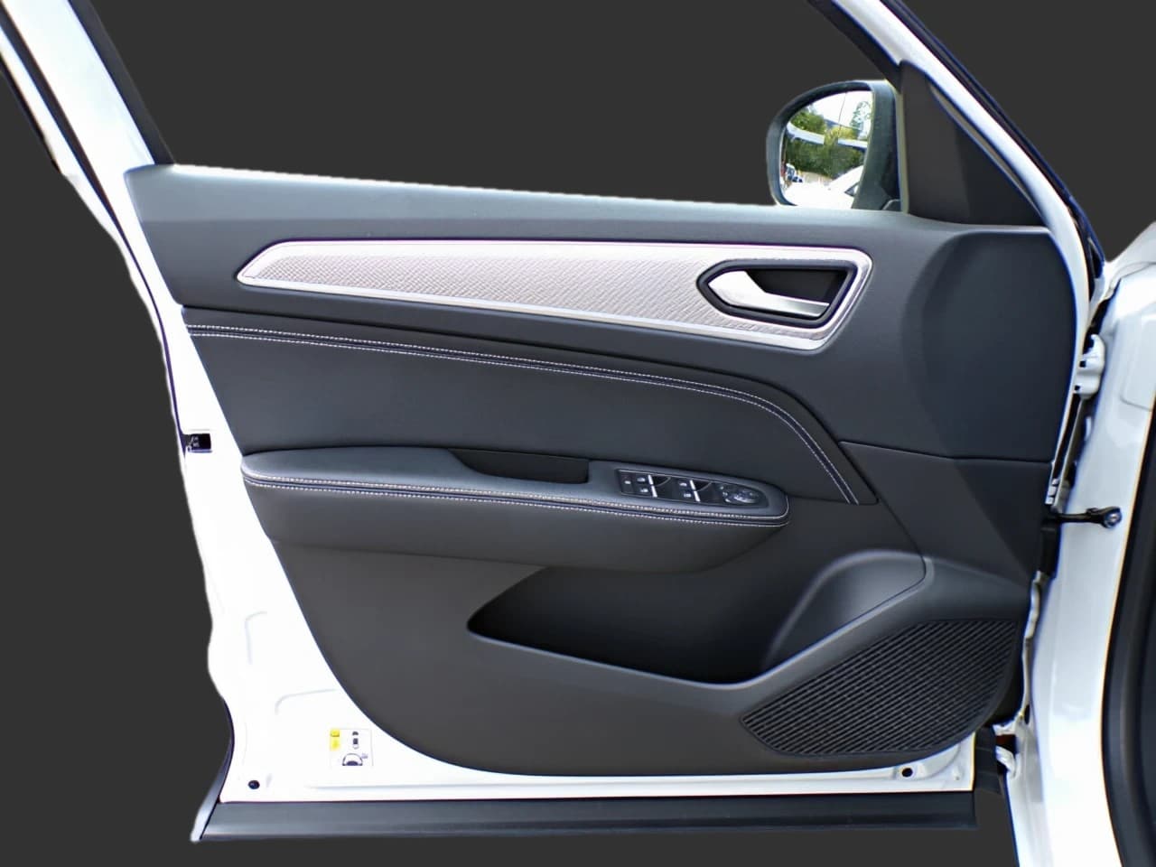 Renault Arkana 1.6 E-TECH Hybrid 145 Intens LED — 8