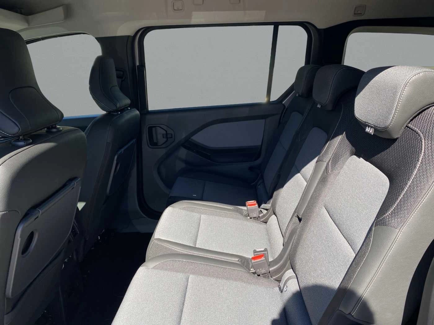 Renault Kangoo Grand TechnoTCe130EDC SHZ PDC vo hi Kamera 7-Sitzer — 12