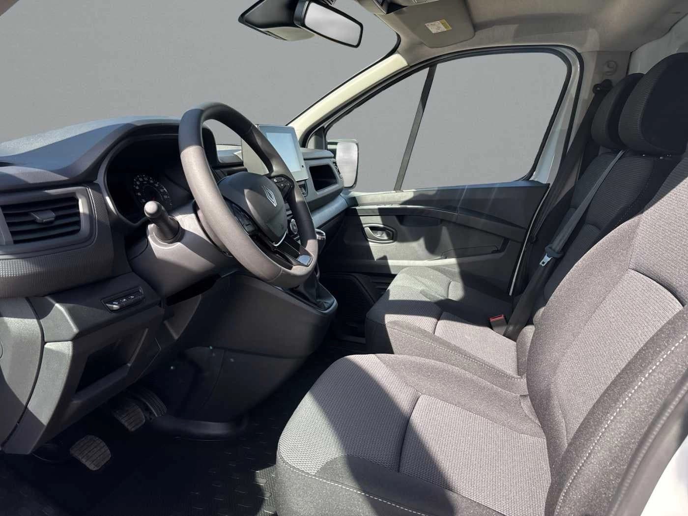 Renault Trafic L1H1 3,0to dCi110 Klima PDC vo hi Kamera GJR — 10