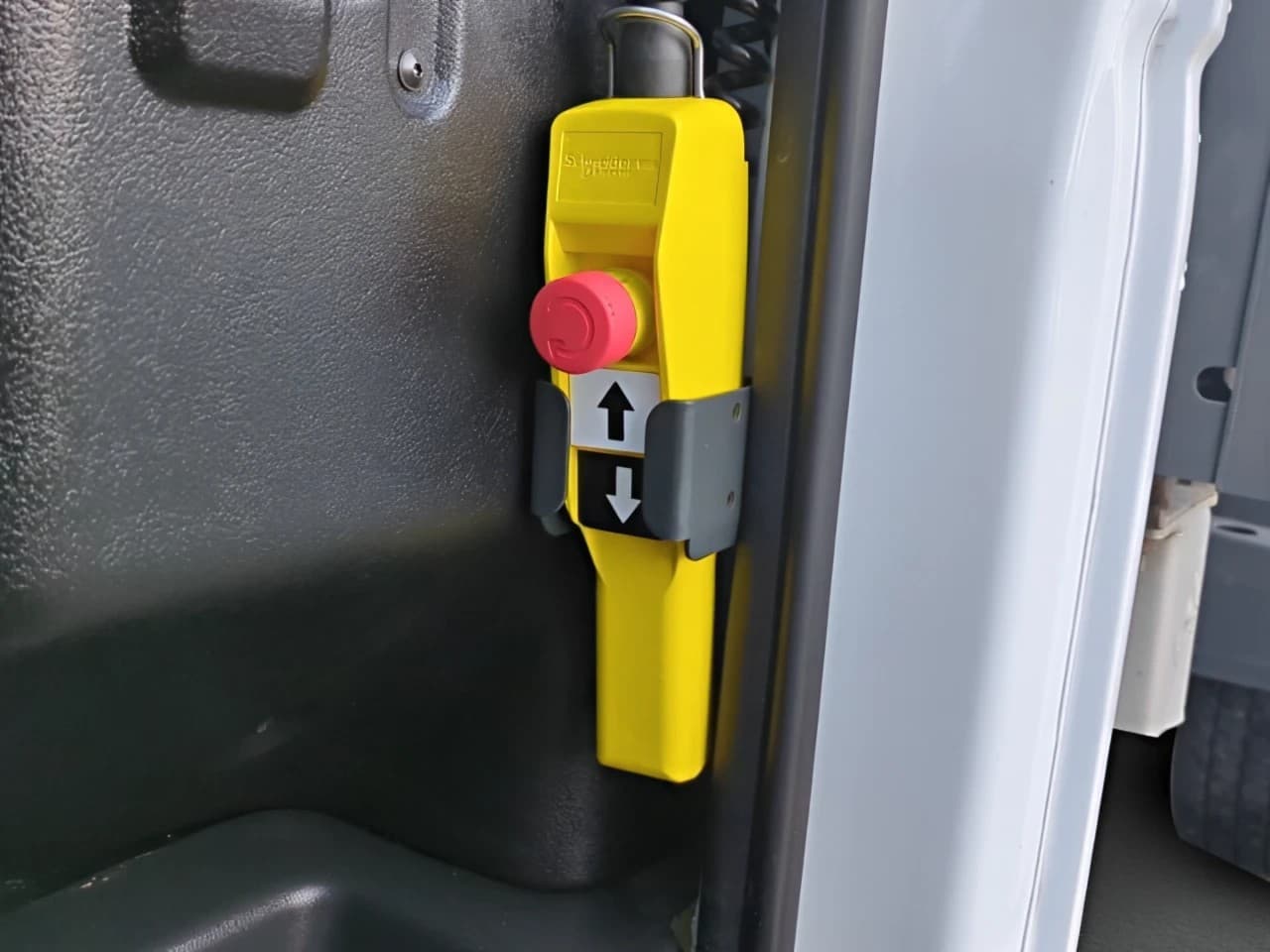 Renault Master Dreiseitenkipper DoKa L3 3,5t*AHK 6-Sitze... — 10
