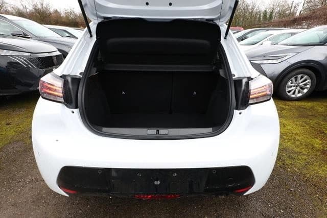 Peugeot 208 Allure Nav 360° SHZ TotW 2xPDC LED CarP D... — 10
