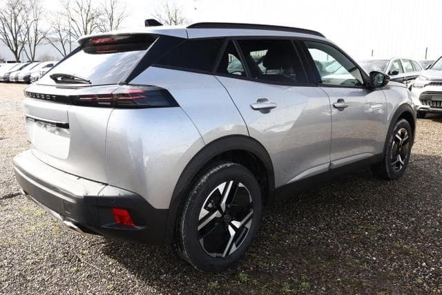 Peugeot 2008 Allure Hybrid Nav Keyl ACC 360° AWR SHZ ... — 3