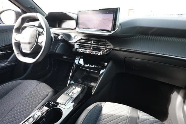 Peugeot 2008 Allure Hybrid Nav Keyl ACC 360° AWR SHZ ... — 9