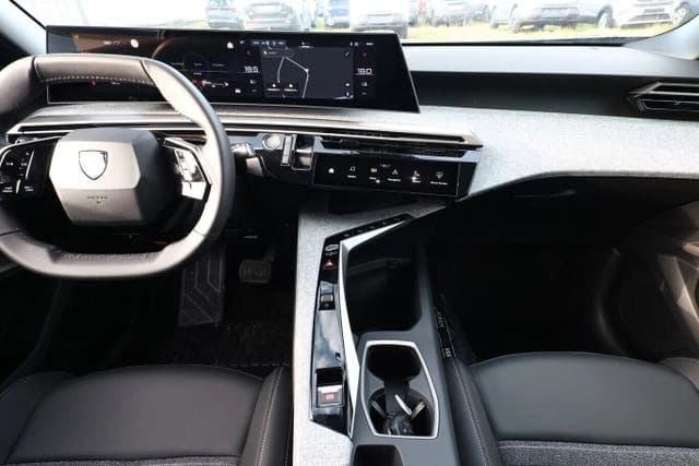 Peugeot 3008 Allure Hybrid ACC 21"-HD SHZ AWR 360° Na... — 7