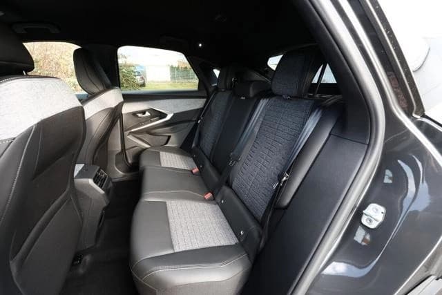 Peugeot 3008 Allure Hybrid ACC 21"-HD SHZ AWR 360° Na... — 9