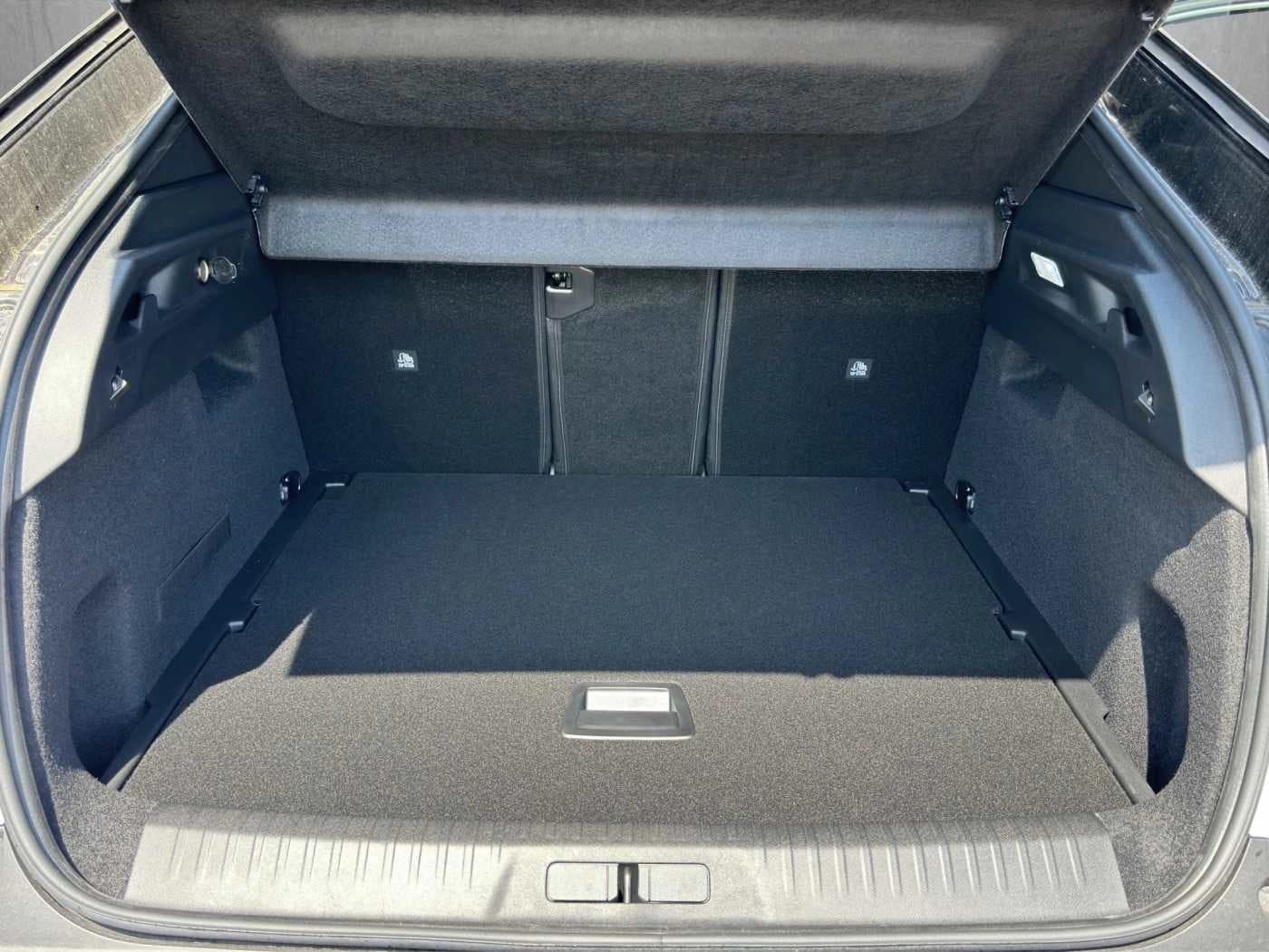 Peugeot 3008 Hybrid GT-Pack //360°/Navigation/Sitzheizung — 14