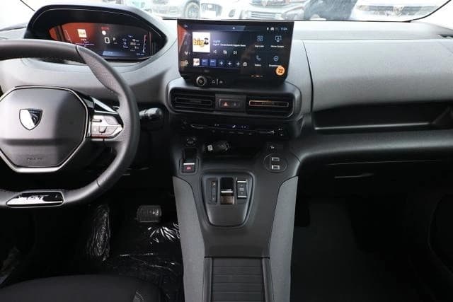 Peugeot Rifter GT M1 AT Pano Keyl Nav Kam 2xPDC ACC T... — 8
